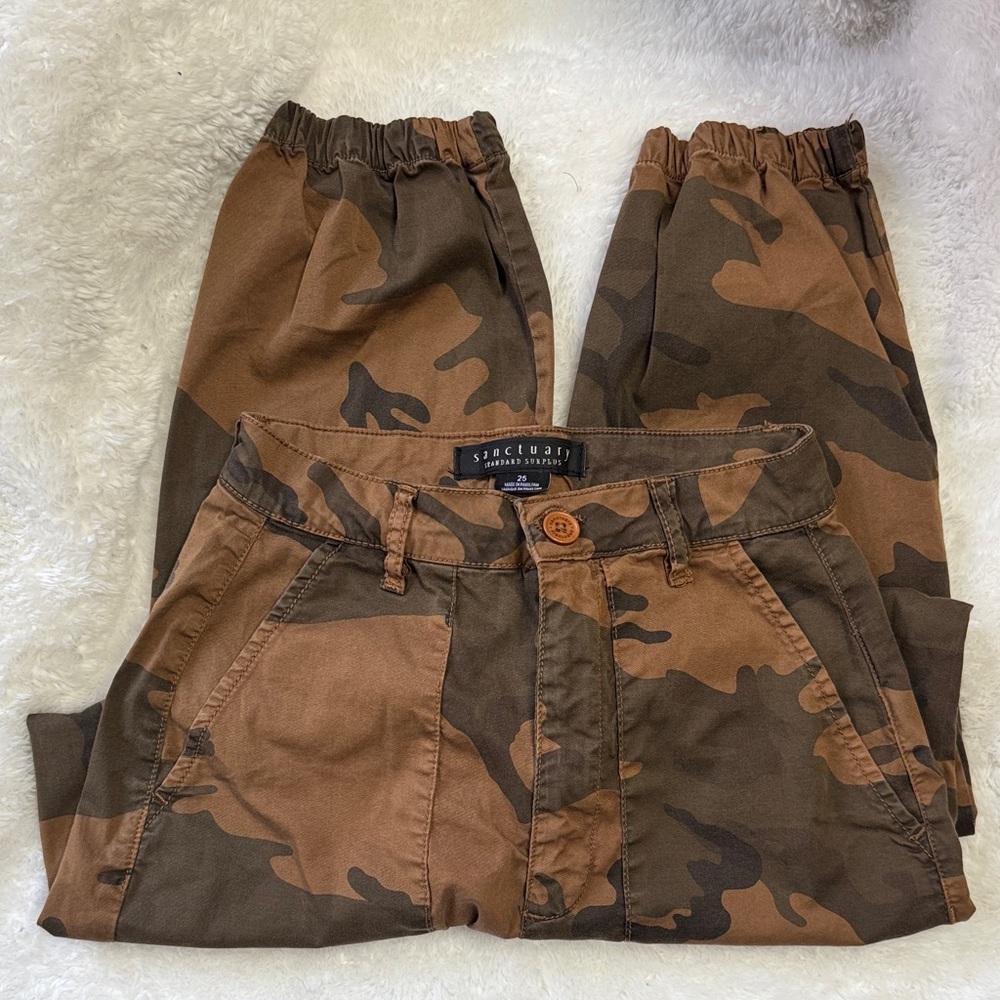 Sanctuary Brown Camouflage Joggers